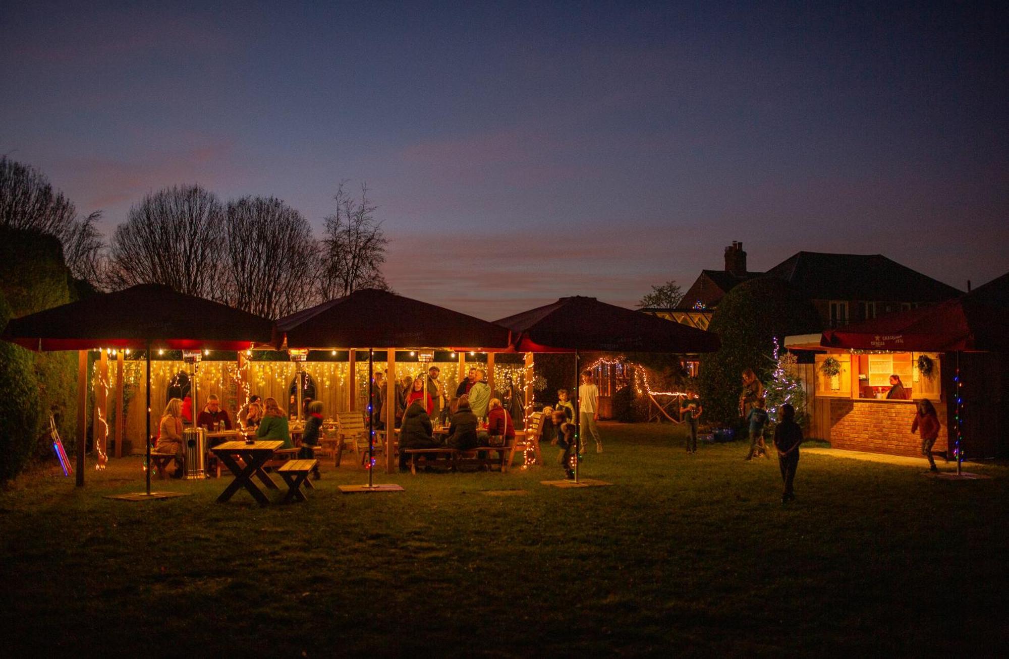 The Three Lions Hotel Fordingbridge Exterior photo